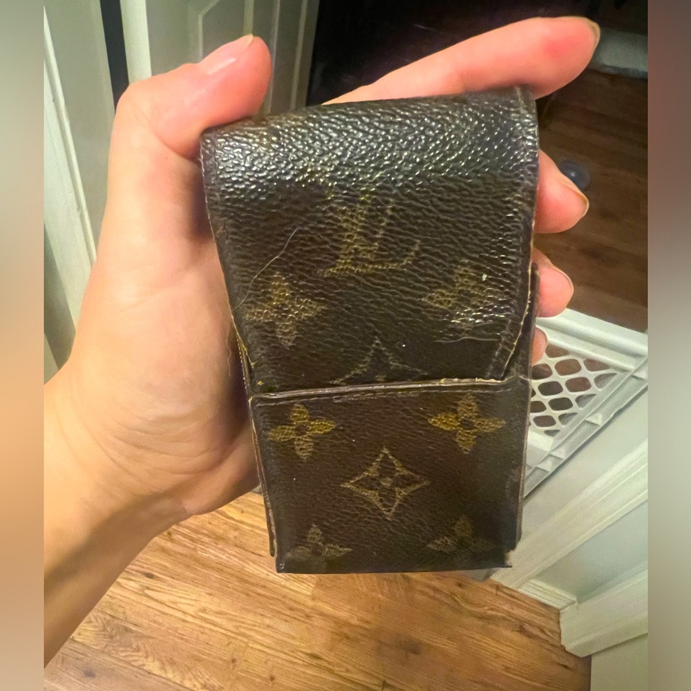 Authentic Vintage Louis Vuitton holder - Well Loved!